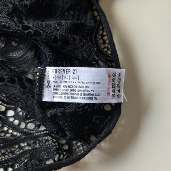 Forever 21 Elegant Black Lace Bodysuit - Picture 8 of 9